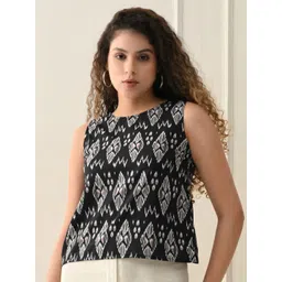 Zenava by Myntra Geometric Print Cotton Top-image-4