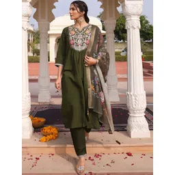 KALINI Floral Embroidered V-Neck Thread Work Pure Cotton Thread Work Empire Kurti-picture-26