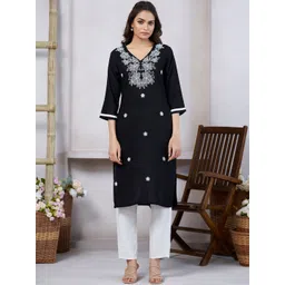 KALINI Floral Embroidered V-Neck Thread Work Thread Work Kurti-picture-31