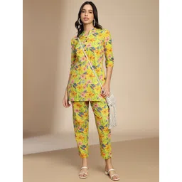 KALINI Floral Printed Pure Cotton Top With Trousers Co-Ords-picture-28