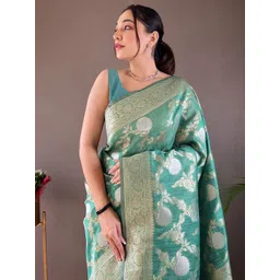 KALINI Floral Zari Silk Blend Banarasi Saree-picture-30
