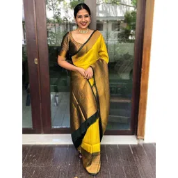 KALINI Geometric Woven Design Banarasi Silk Saree-picture-21