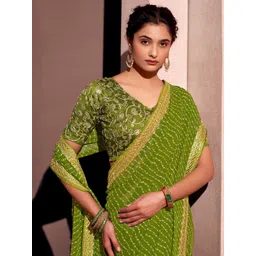 KALINI Leheriya Printed Sequinned Pure Georgette Leheriya Saree-image-21