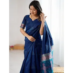 KALINI Silk Blend Handloom Saree-picture-33