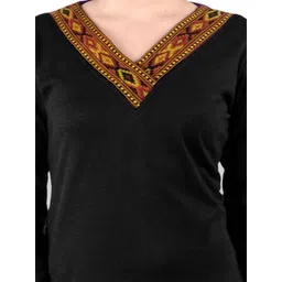 KALINI V-Neck Kurti image 2
