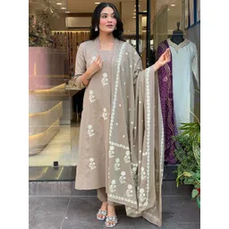 KALINI Women Floral Embroidered Thread Work Kurta with Trousers & Dupatta-picture-27