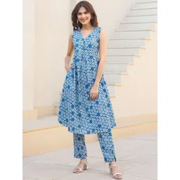 KALINI Women Floral Printed Regular Pure Cotton Kurta with Trousers-picture-11