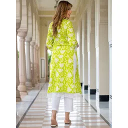 KALINI Women Floral Printed Regular Pure Cotton Kurta with Trousers image 5