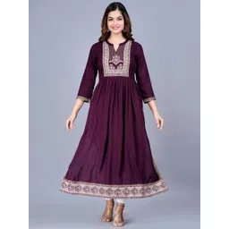 KALINI Women Floral Printed Yoke Design Side Slit Kurta-picture-12