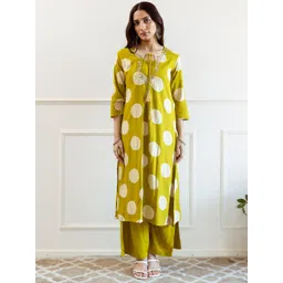 KALINI Women Printed Regular Beads and Stones Kurta with Palazzos-picture-39
