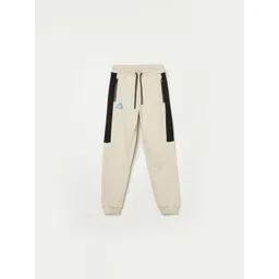 Kappa Boys Colourblocked Cotton Mid-Rise Regular Fit Joggers-picture-37