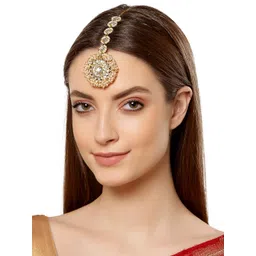 KARATCART Gold-Plated White Kundan-Studded & Beaded Handcrafted Maang Tikka-picture-32