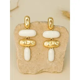 Karatcart Gold-Tone Plated White Earrings for Women-picture-48