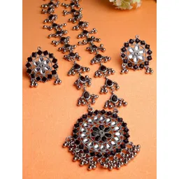 KARATCART Oxidised Silver-Plated Black Kundan Studded Jewellery Set-picture-23