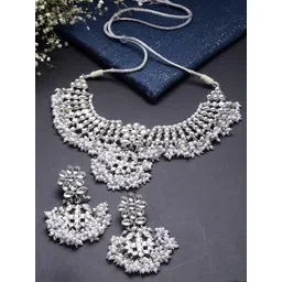 KARATCART Oxidised Silver-Plated White Kundan Studded & Pearl-Beaded Jewellery Set image 1
