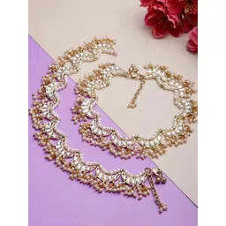 KARATCART Set Of 2 Gold-Plated White Kundan-Studded Anklets-picture-19