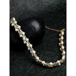 KARATCART Women Gold Plated Pearl Studded Kundan Hair Band-picture-35