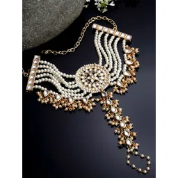 KARATCART Women Gold-Toned & White Kundan Handcrafted Gold-Plated Ring Bracelet-picture-10