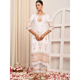 Karaveera Women Ethnic Motifs Printed Mirror Work Kurta with Trousers & Dupatta-picture-15
