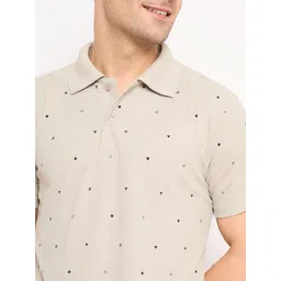 KASMA Men Printed Polo Collar T-shirt image 2