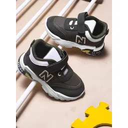 KATS Boys Colourblocked Sneakers-picture-24