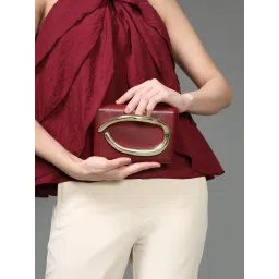 kazo fashion Kazo Lumina Maroon Clutch with Detachable Chain (S)-picture-14