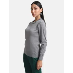 Kazo Embellished Neck Pullover image 3