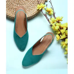 kenila Women Flats Sandal-picture-26