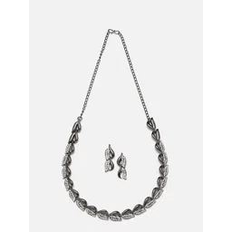 Kennice Silver-Plated American Diamond Studded Jewellery Set image 3