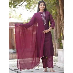 Kesarya Straight Mirror Work Chanderi Silk Kurta with Trousers & Dupatta-picture-21