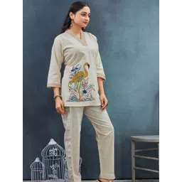 Kesudi Flemingo Women Printed Full Sleeve Tunic & Trouser image 5