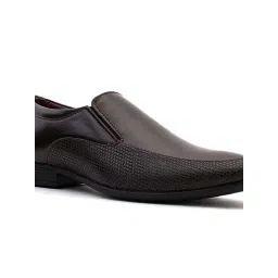 khadim Khadim's Men's Brown Formal Loafers image 4