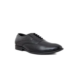 Khadims Men Lazard Textured Formal Oxfords-picture-13