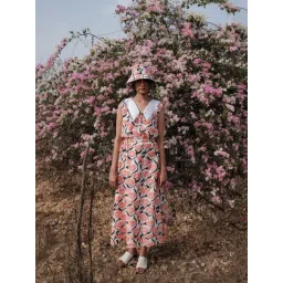 Khajoor Studio White & Pink Bageecha Eva Vintage Maxi Skirt-picture-17