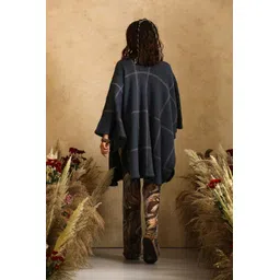 khaleej Women Melody Fair Blanket Cape image 4