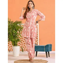 Khatri Creations Printed V-Neck Pure Cotton Top With Palazzos Co-Ords-picture-35