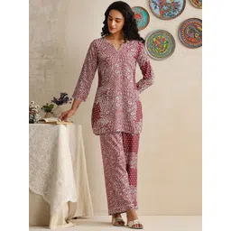 Khushal K Printed Cotton V-Neck Three Fourth Sleeve Top With Trouser Co-Ords-picture-14
