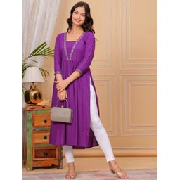 KIAARON Floral Yoke Design Thread Work Square Neck Pleated A-line Naira Cut Kurta-picture-22