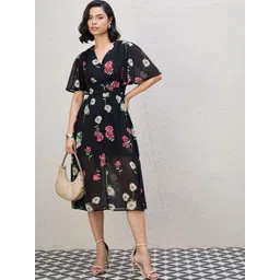 Kibo Floral Print Flutter Sleeve Crepe A-Line Midi Dress-picture-23