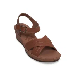 Kickers Women's KICK BIGEYE-IN Tan Ankle Strap Sandals-picture-37