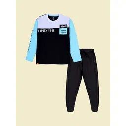 KiddoPanti Boys Colourblocked T-shirt with Joggers Clothing Set-picture-10