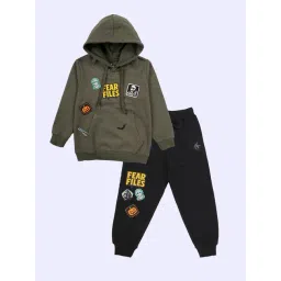 Kiddopanti Boys Military Green & Black Printed Sweatshirt with Trackpants-picture-15