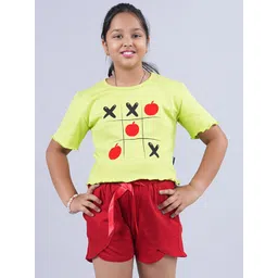 KiddoPanti Girls Printed Pure Cotton T-shirt with Shorts-picture-17