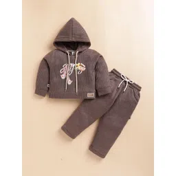 KIDZELLO Girls Printed-picture-35