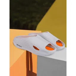 Killer Men Self Design Regular Extra Soft Classic Sliders image 1