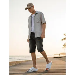 Killer Men Self Design Regular Extra Soft Classic Sliders image 2