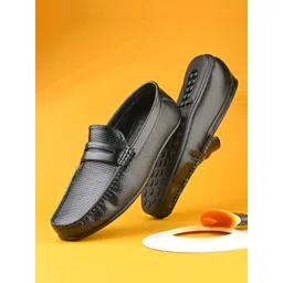 Killer Men Slip-On Textured Lightweight Loafers-picture-37