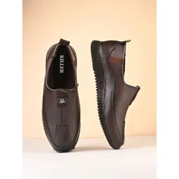 Killer Men Textured Slip-On Sneakers-picture-38