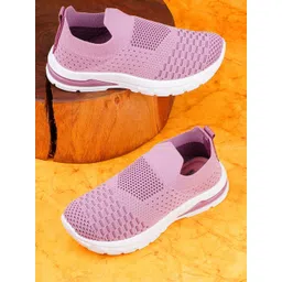 KINGS&QUEENS Girls Textured Slip-On Sneakers-picture-28