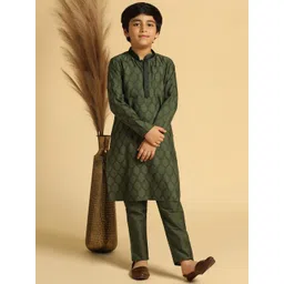 KISAH Boys Ethnic Motifs Embroidered Thread Work Kurta with Pyjama-image-34